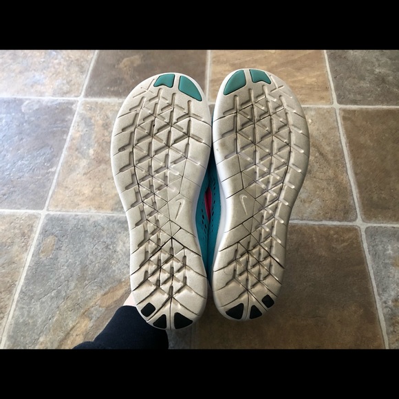 Nike Free Run sneakers size 6 - Picture 5 of 5